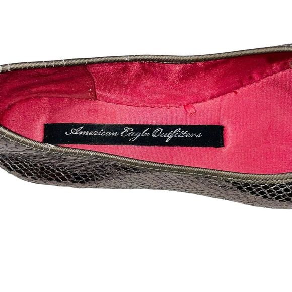 AE Silver Metallic Snakeskin Ballet Flats, Size 8 - Picture 10 of 11